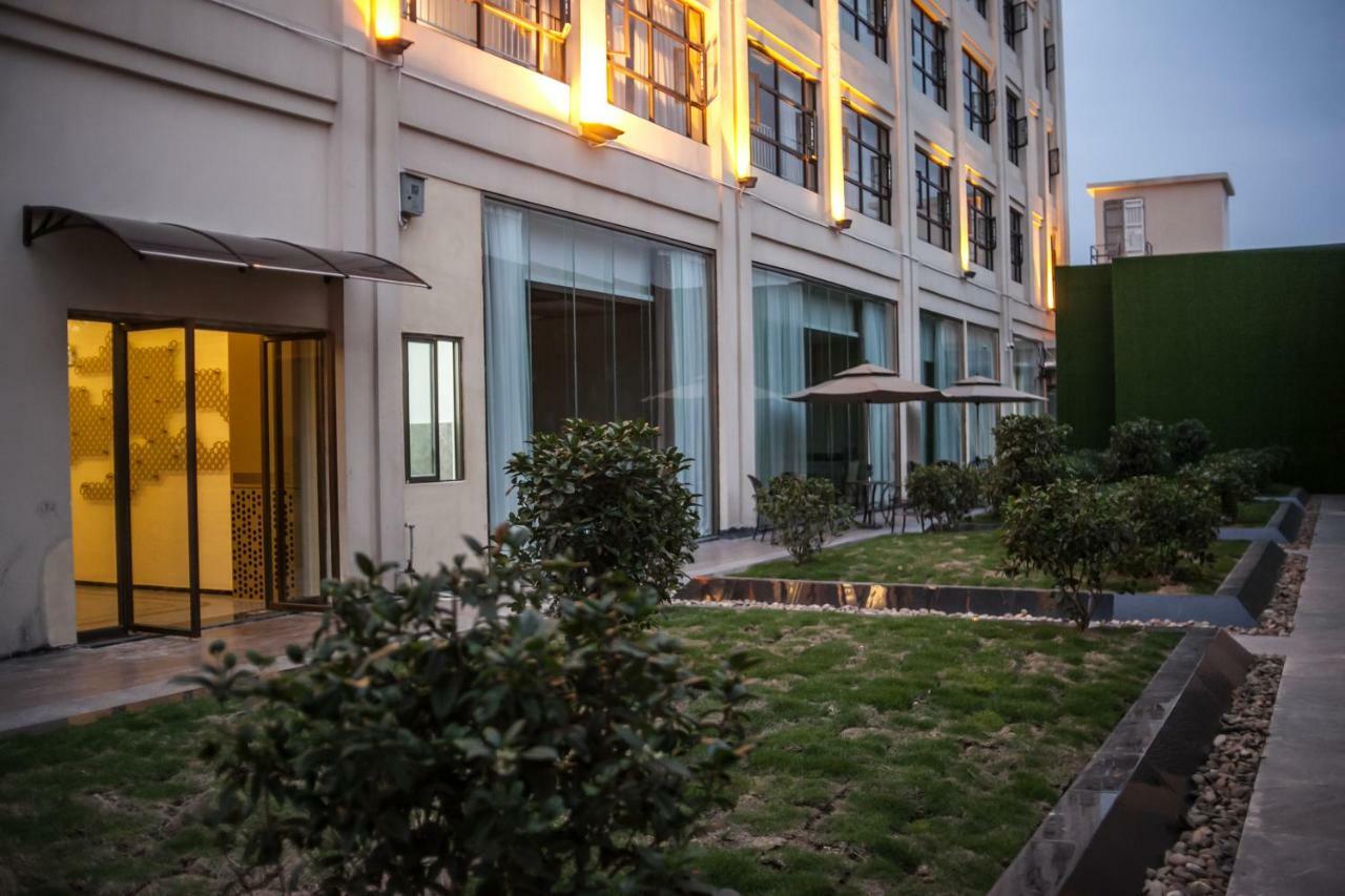 Shunde Spirior Hotel Fosan Kültér fotó